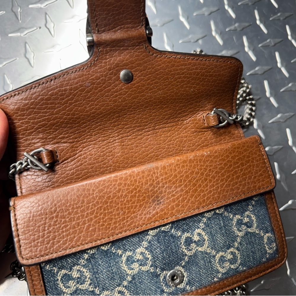 Gucci GG Denim Mini Dionysus Chain Wallet in Blue/Brown - Picture 7 of 11